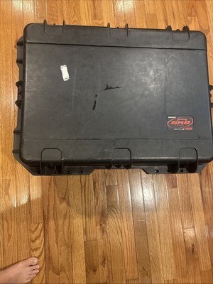 SKB iSeries Black Waterproof Storage Case Good Condition