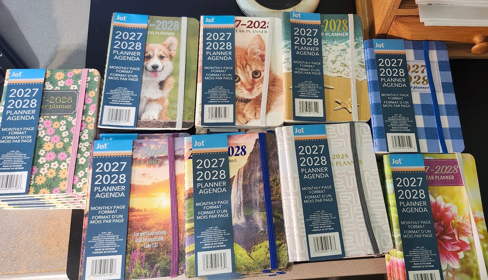 2027-2028  2 Year Pocket Planner Calendar with Vinyl Cover   (FREE SHIPPING)