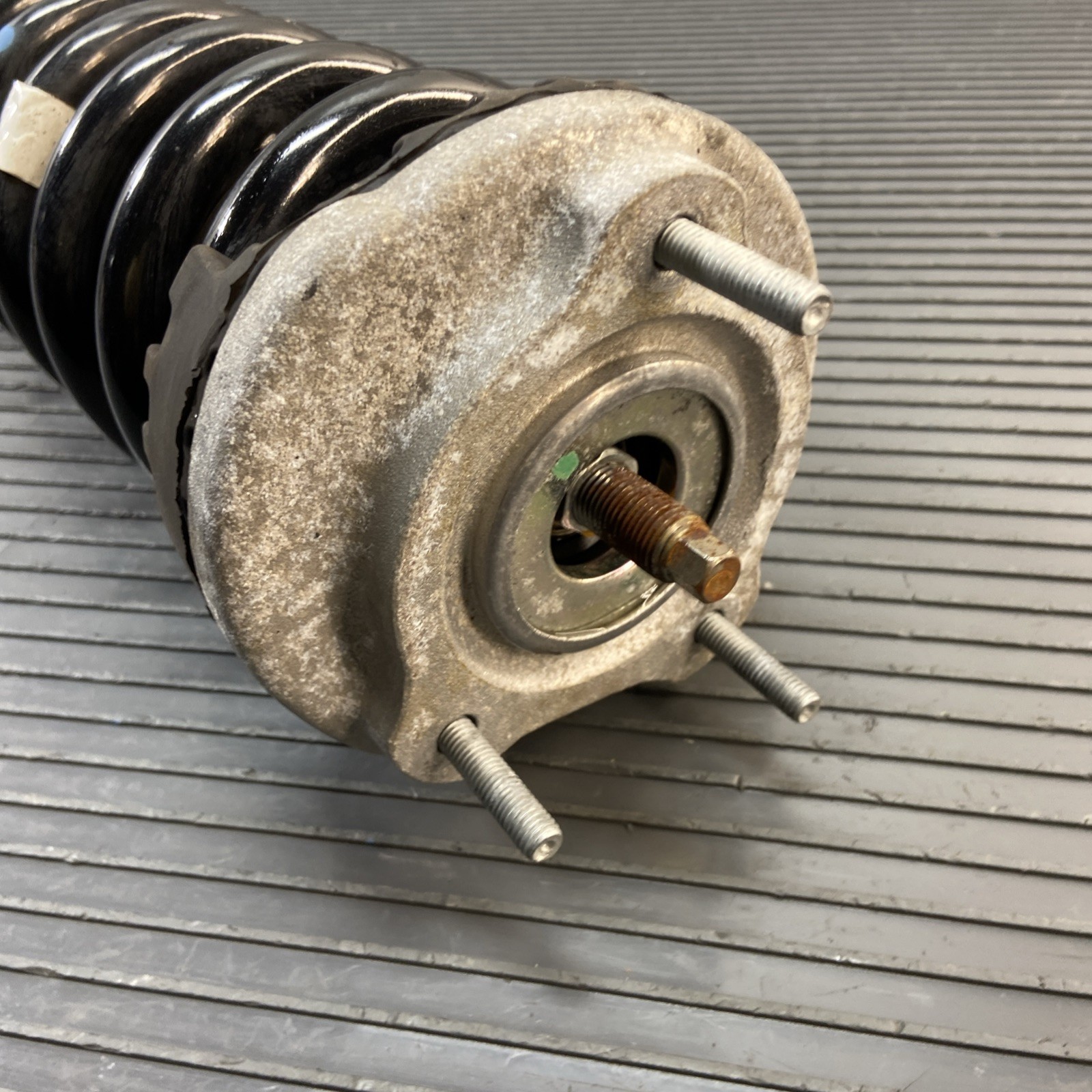 2014-2024 Maserati Ghibli Front Left Shock Absorber Strut & Coil Spring OEM