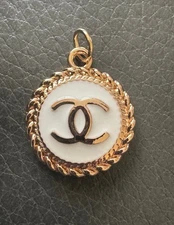 Chanel Zipper Pull Button Charm White/Gold