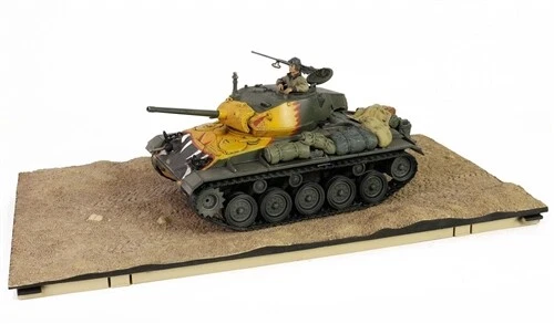 FORCES OF VALOR - Carro armato leggero americano CHAFFEE M24 - Battaglione de... - Immagine 2 di 4