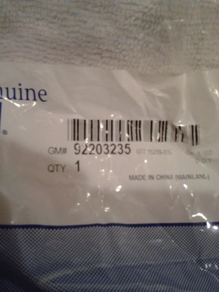 Pontiac G8 2008-2009 tapa central rueda 92203235 Foto 3 de 3