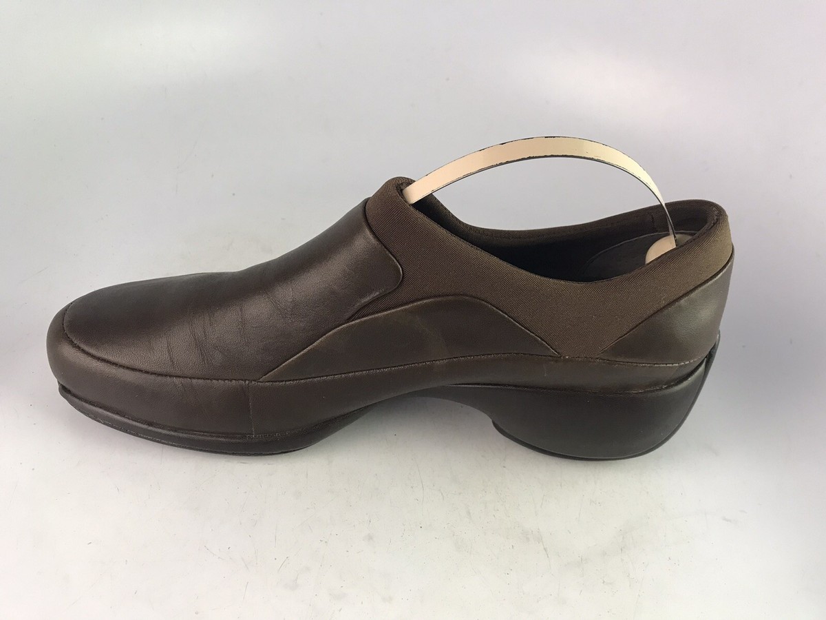 Merrell Spire Stretch Clog Shoes Sz 6 US Brown Leather Slip On