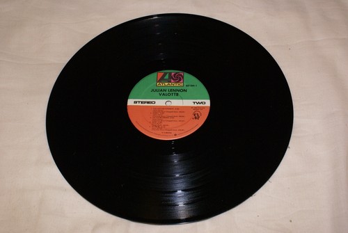 Julian Lennon "Valotte" Album Clean and No Scratches - Picture 6 of 6