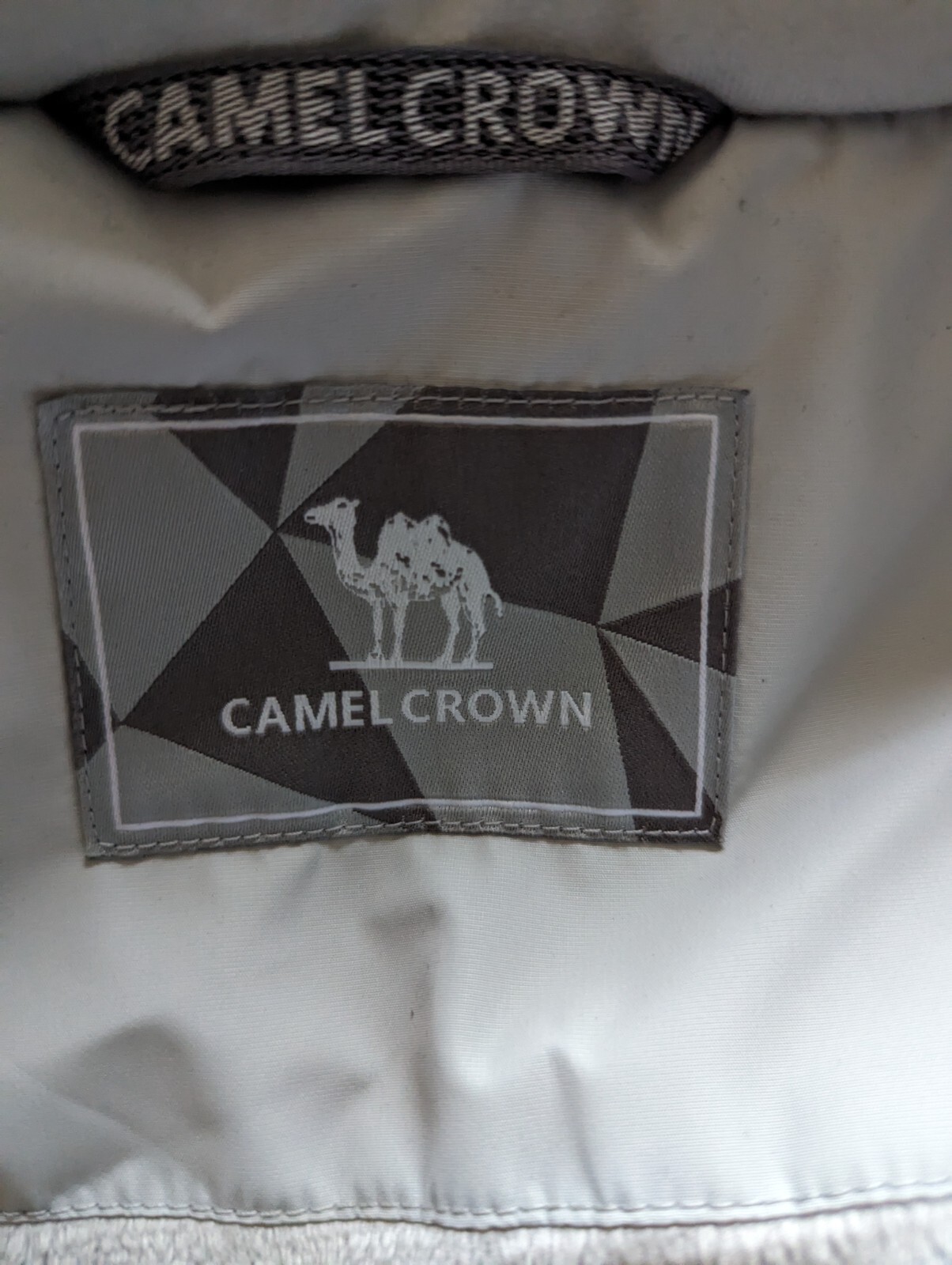 Camel Crown Winter Jacket Size M Mens NEW Unworn