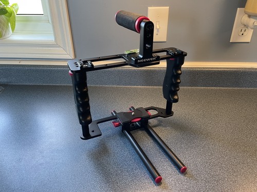 Appareil photo reflex numérique cage rig - Photo 2 sur 4