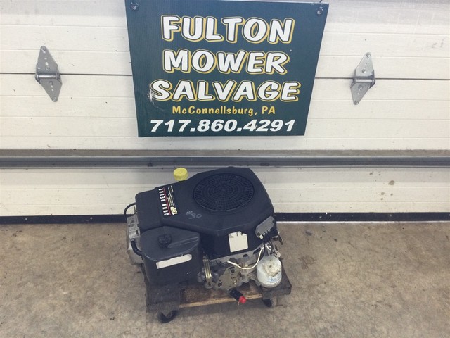 JOHN DEERE LT133 KOHLER CV13S ENGINE 13 hp. MAY FIT OTHERS JOHN DEERE LT133 KOHLER CV13S ENGINE 13 hp. MAY FIT OTHERS