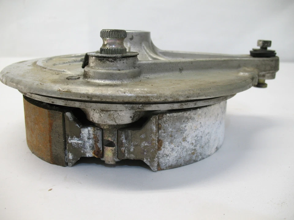 1978 HONDA CB750 A HONDAMATIC REAR BRAKE PANEL - Image 2 of 4