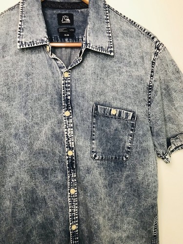 Quiksilver Men's Blue Denim Short Sleeve Shirt - Size L - Picture 3 of 12