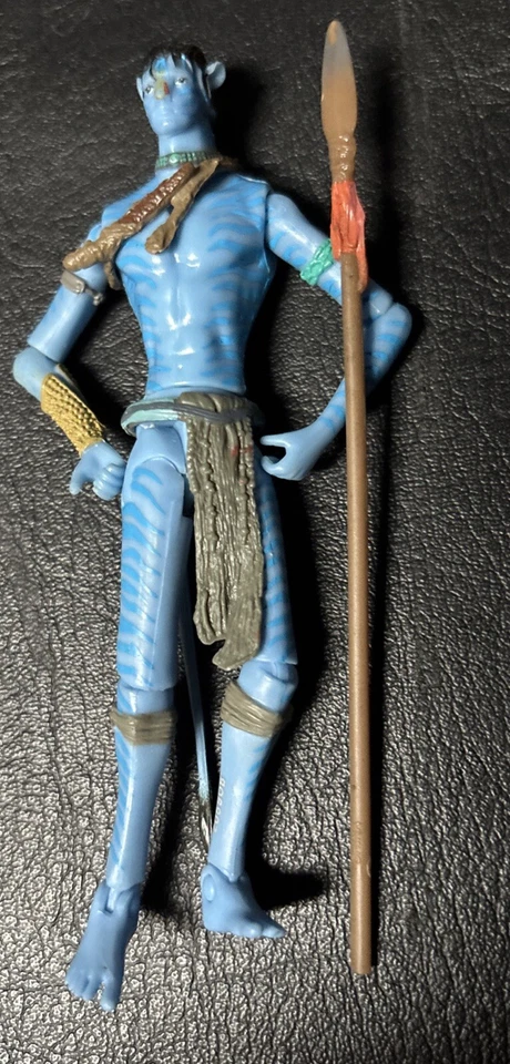 Avatar Jake Sully Na'vi Action Figure 4” With Spear And Info Card 2009 Mattel - Image 3 of 3