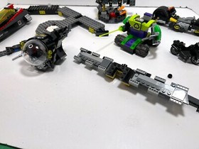 LEGO batman partials LOT:  Batcave 70909, 76116, 10724, 76053