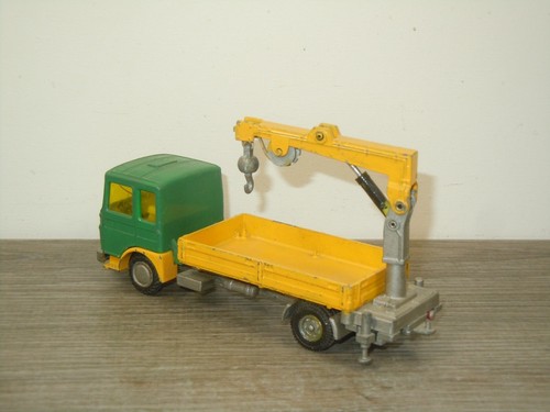 MAN Truck with Crane - Siku Germany *71286 - Picture 2 of 4