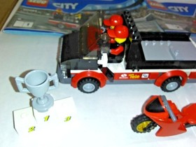 LEGO CITY: Racing Bike Transporter (60084) #33 Retired Building Toys Motorcycles