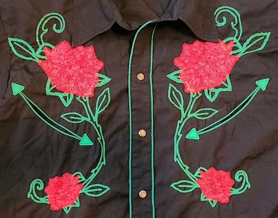 Vintage Ca Dragonfly Western Wear Pearl Snap Embroidered Red Rose Western Size S - Image 3 of 4