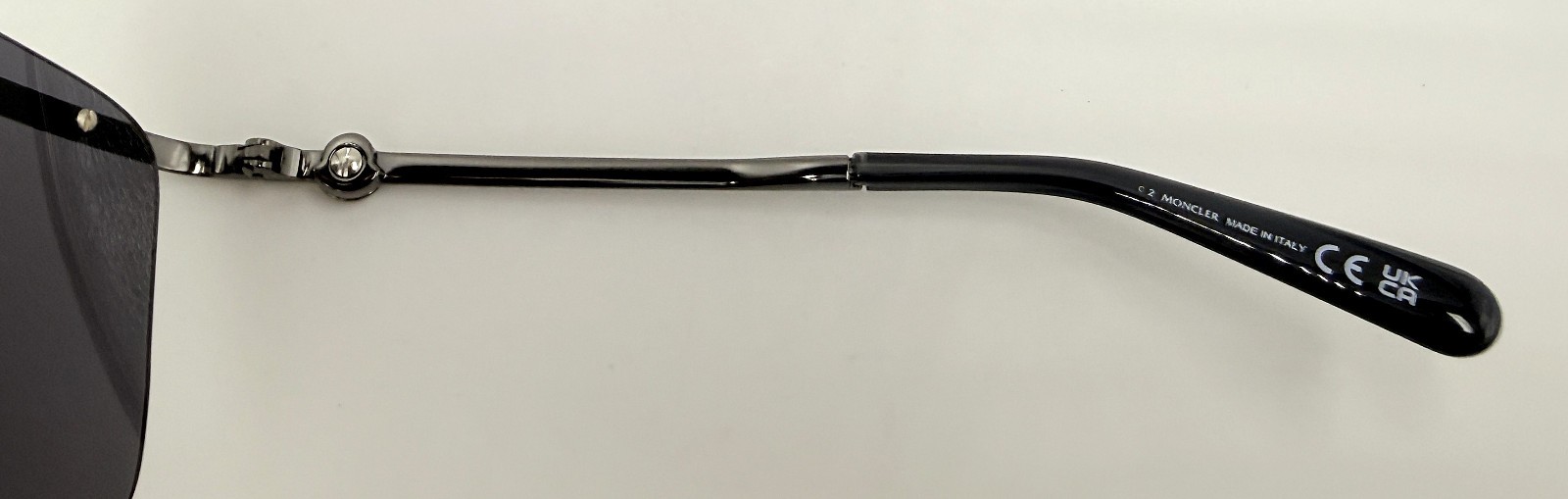 Authentic MONCLER NIVELER MC0257 08A Gunmetal, Black Smoke Lens Sunglasses thumbnail 4