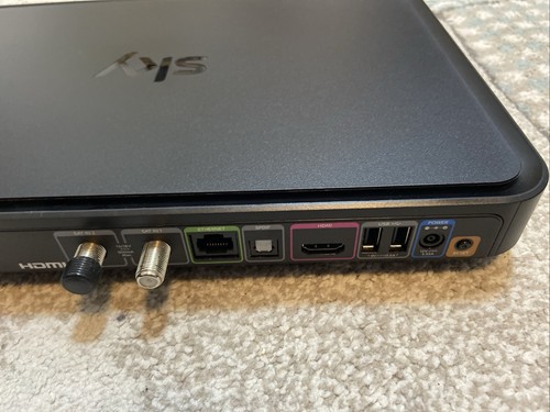 Sky Q Humax ESD 160S Ricevitore SAT + 1 TB Hard Disk Toshiba - Foto 5 di 5