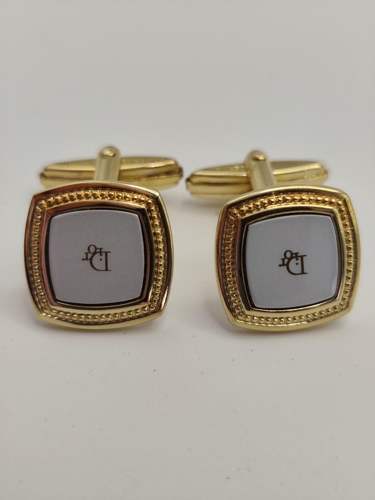 Christian Dior Vintage Cufflinks In Original Box Great Condition image 6