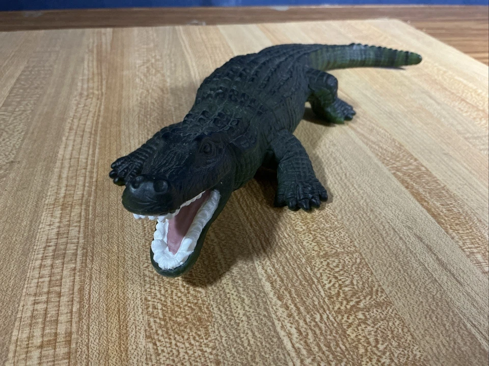 GI JOE 1999 - Serie atemporal - Secret Mission To Spy Island - Alligator - 1/6 Foto 2 de 4