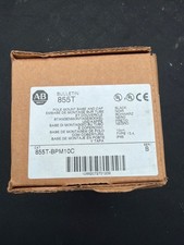 ALLEN BRADLEY 855T-BPM10C Base de montaje en poste y tapa NUEVO