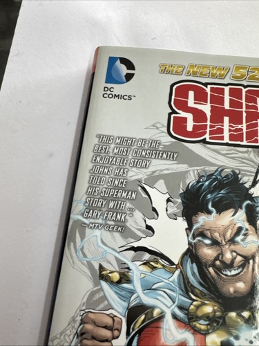 Shazam DC Comics New 52 Hardcover Geoff Johns Gary Frank DC - Picture 5 of 7