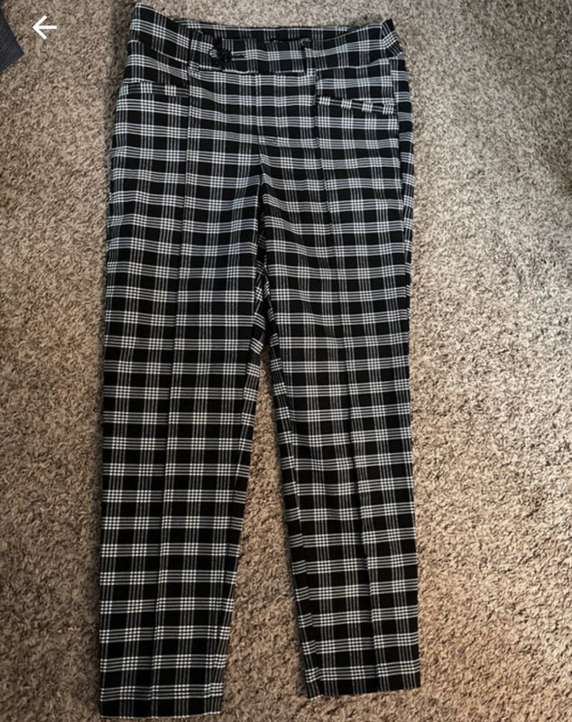 SOHO Apparel Women’s Petites PM Black/White Plaid Dress Pants