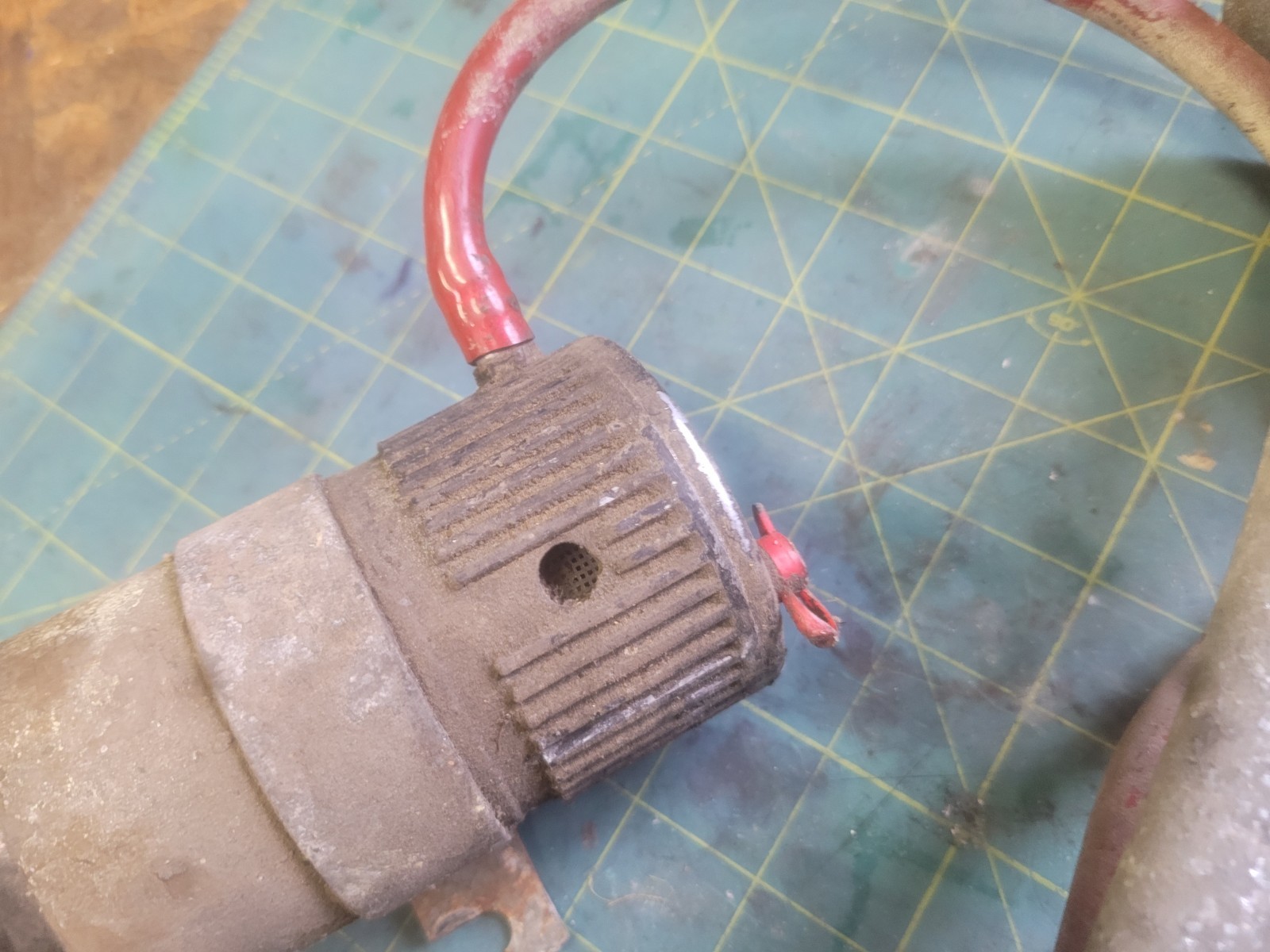 Vintage FIAMM Car Air Horns With Pump