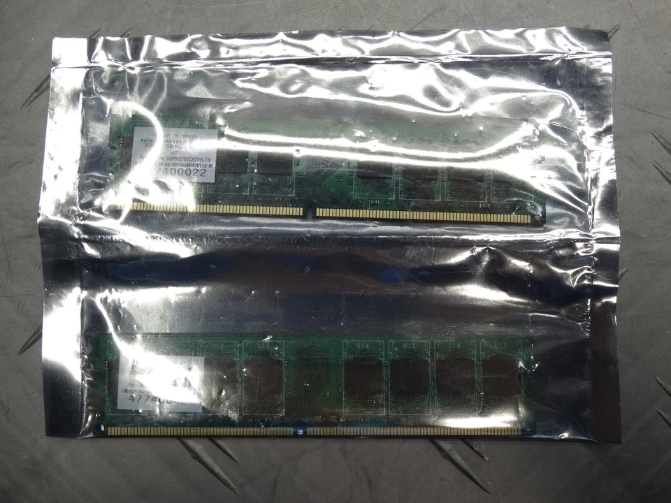 Total Micro Technologies 4GB (2GBx2) Memory Ram PC2-6400 DIMM KIT - Image 3 of 4