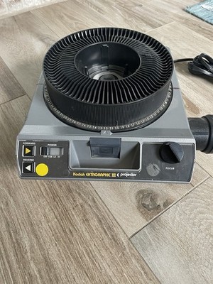 Kodak Ektagraphic III B Carousel Slide 178mm Lens Projector Fully Operational