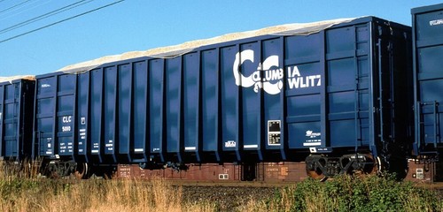 Walthers Ho 61' Outside Braced Woodchip Hopper # 910-6110 CLC/Columbia & Cowlitz - Picture 6 of 6