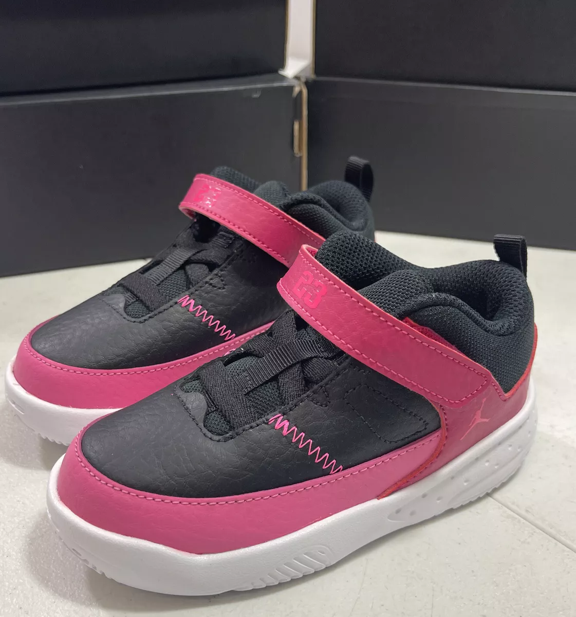 Girl’s Nike Air Jordan Max Aura 3 (TD) Casual Slip On Strap Up Shoes Pink  Black