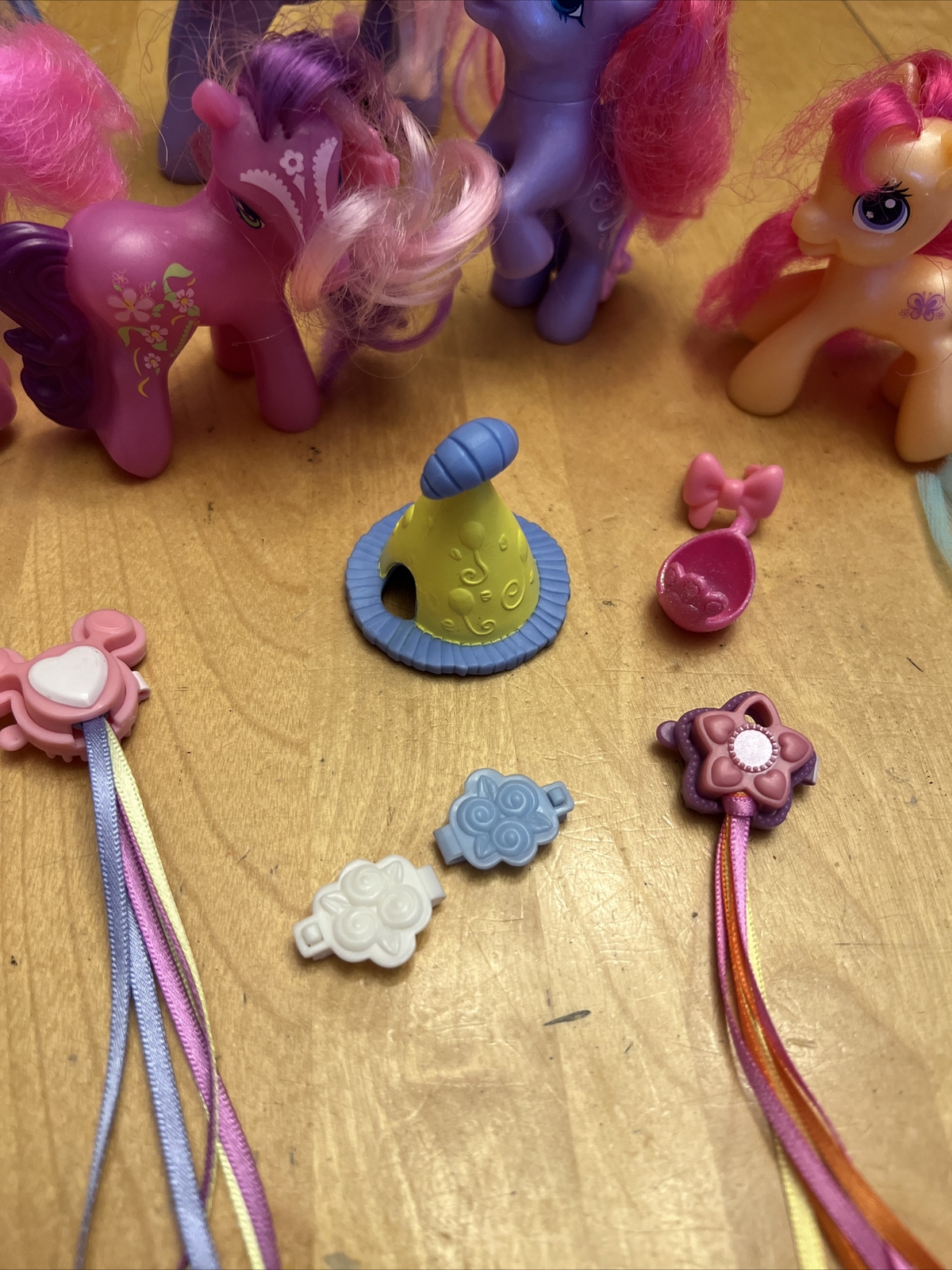 My Little Pony Unicorno Pegasus 4 Mini Cavalli Disney Cappello Principessa Accessori