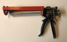 Dual Cartridge Epoxy Gun 600 mL Heavy duty High Thrust Ratio, Accepts 1:1 or 2:1