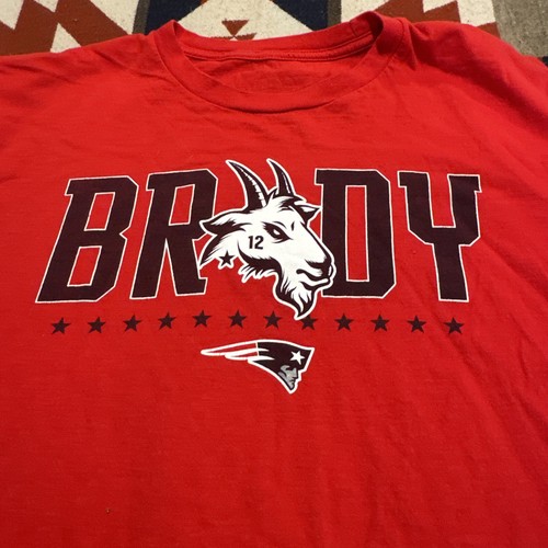 Tom Brady The Goat T-Shirt New England Patriots Mens Med Red Graphic T-Shirt - Picture 3 of 6