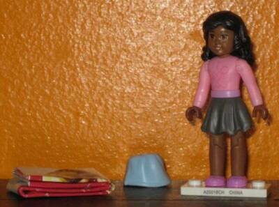 Mega Bloks American Girl Collectible Figure Series 1 New Out of Package