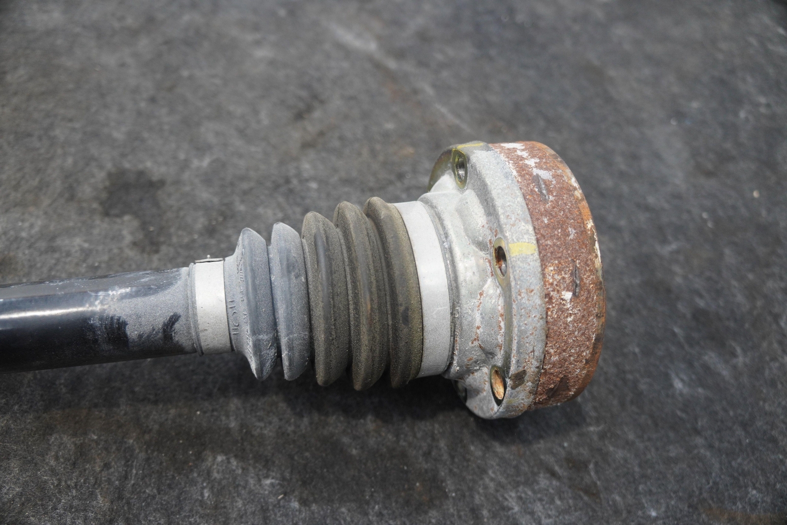 Rear Left or Right CV Axle Shaft 4W0501203 OEM Bentley Flying Spur 2013+