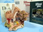 Lilliput Lane Beehive Cottage English Collection Deed Boxed