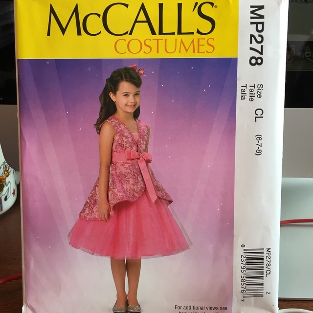 McCalls MP278 Girls princess beauty queen costume w/wings size 68