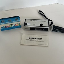 Hanimex Pocket Camera 100 with Flash cubes Nice Vintage 110