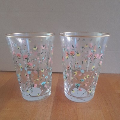 Nutmeg Home x 2 kleine Blumen Trinkgläser. Neu. Ca. 4,5'' Höhe.