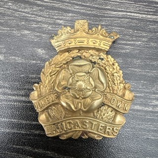 WW1 WW2 British Army DUKE OF LANCASTERS OWN YEOMANRY Hat Cap Badge
