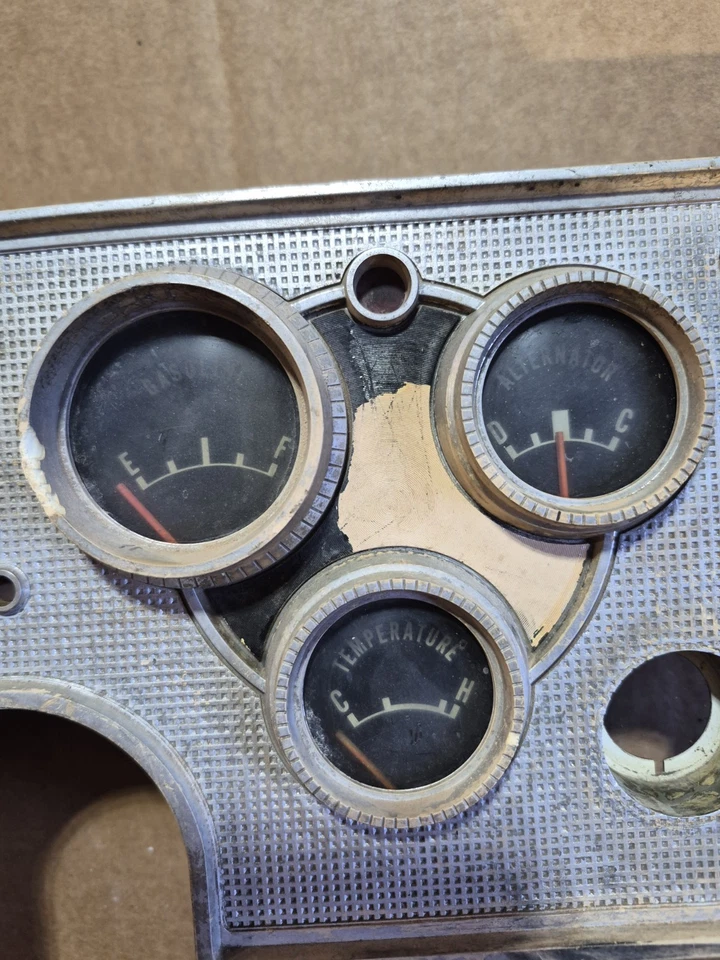 Plymouth Valiant Gauge Cluster 1963 Foto 3 de 4