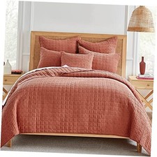 Mills Waffle Set 88x92in with 2 Pillow Shams Full/Queen Quilt Adobe