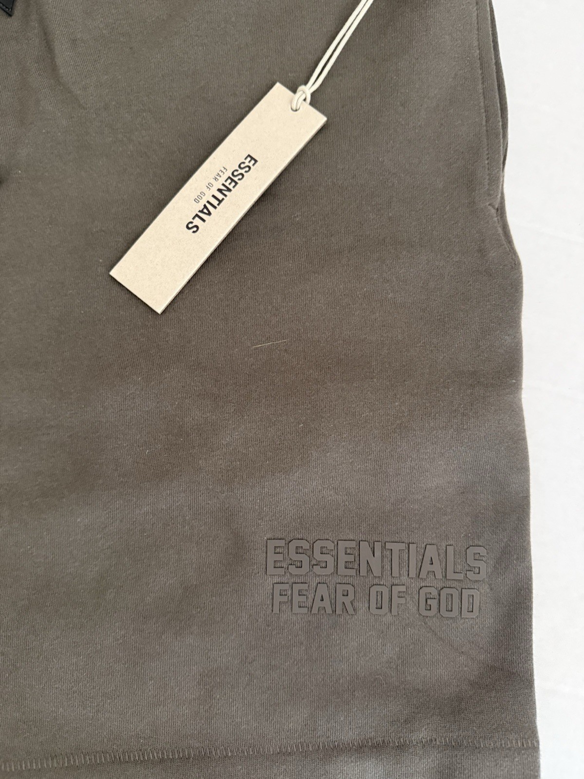 Essentials Fear Of God Off Black Shorts Size Men's XL NWT thumbnail 2