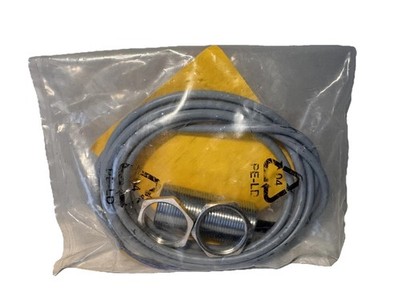 TURCK Bi10-G28-AZ3 Näherungssensor Sensor 13061 (new)