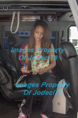 RARE* Rihanna Signed 9x12 Cut Signature on Printed Cardstock PROOF