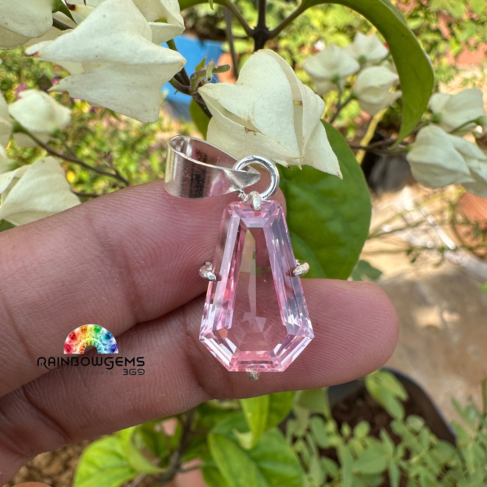 25CT Certified Natural Padparadscha Sapphire 925 Silver Pendant Fancy Cut