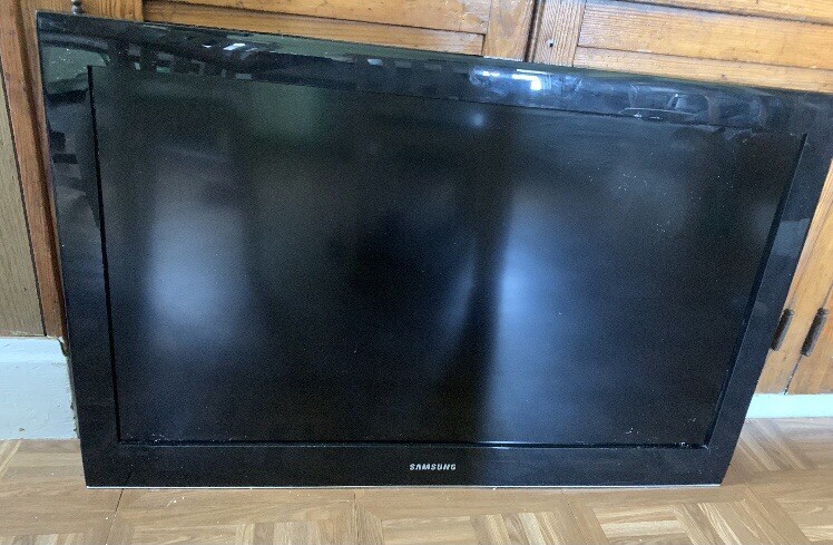 Samsung 42 inch TV