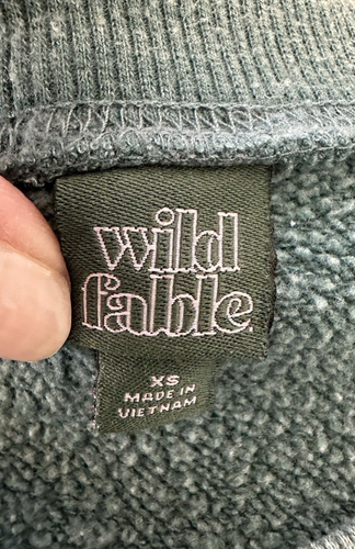 NYC Sweatshirt Wild Fable size XS evergreen color with white letters - Picture 3 of 9