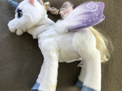 FurReal Friends My Magical Unicorn StarLily Pegasus Horse Interactive !!! 