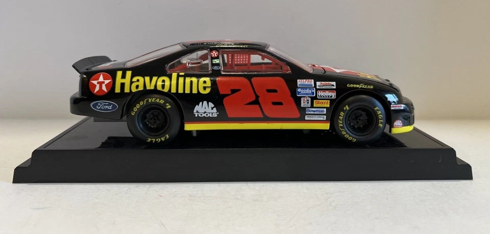 Racing Action #28 Dale Jarrett 1995 Collector Series 1:24 Escala Banco Soporte Nuevo Foto 3 de 4